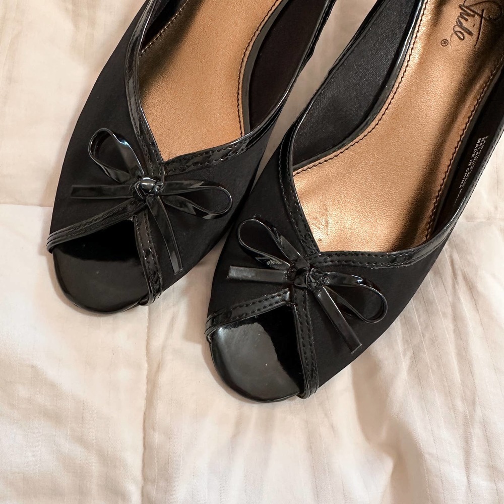 Vintage Ballet Kitten Heels Black
